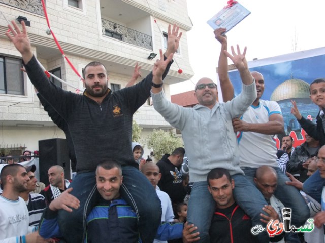 مؤسسة يوسف الصديق لرعاية الأسرى تحتفل بتحرير السجين ايمن ابو كشك